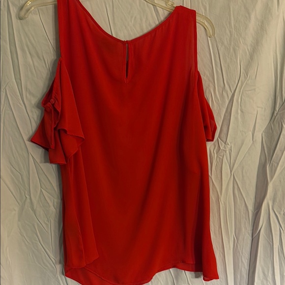 Worthington Red Cold Shoulder Top NWT - Picture 3 of 3